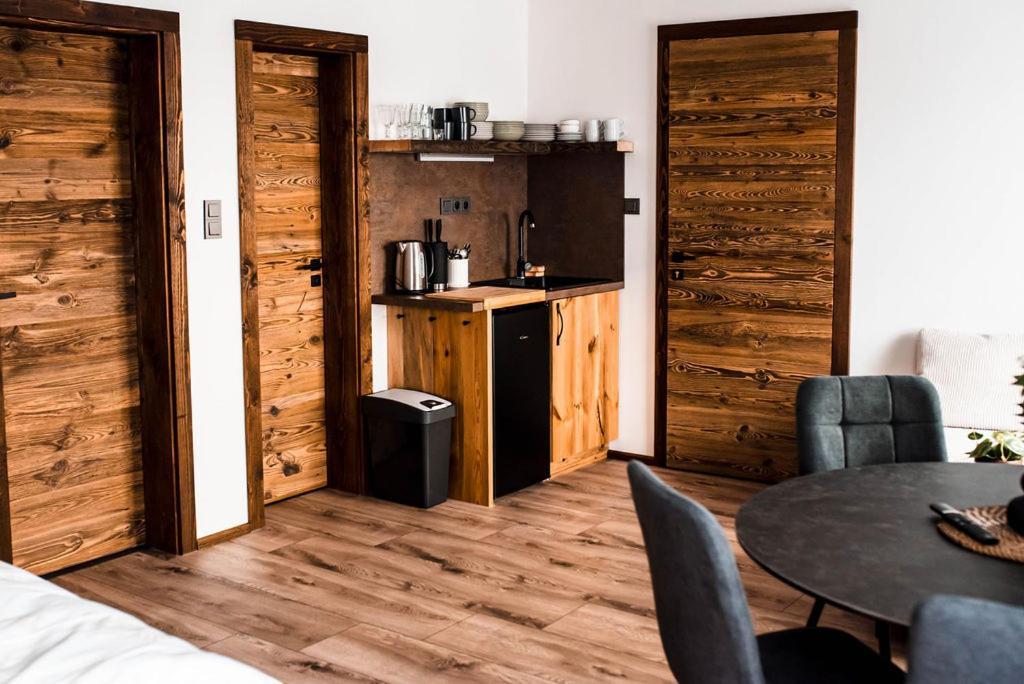 Apartmany Zeme 노베 메스토 포트 스므르켐 외부 사진